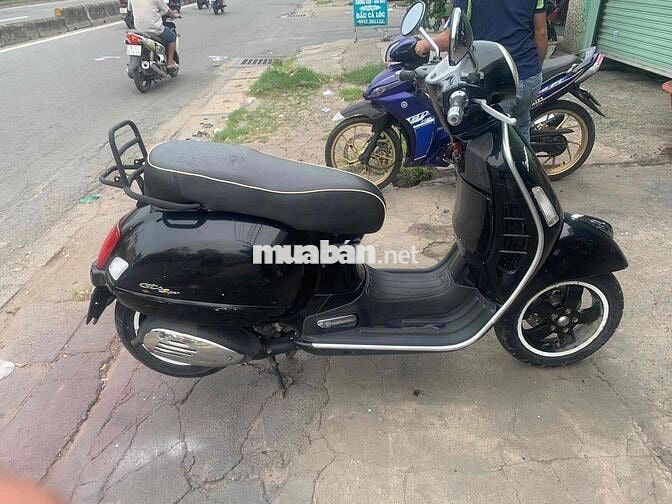 Piaggio Vespa GTS Đen 564.55 km