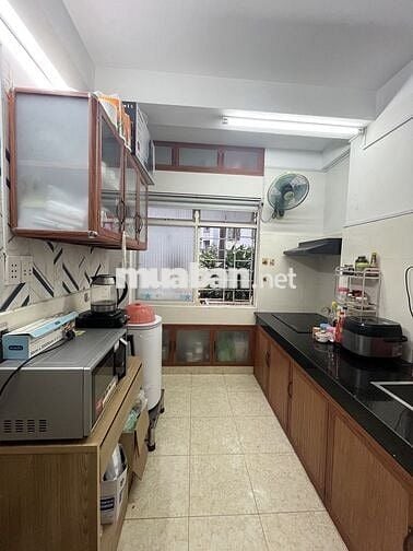 CHÍNH CHỦ BÁN CĂN GÓC CC TÔN THẤT THUYẾT, P. VĨNH HỘI, Q4