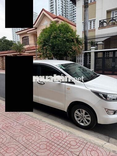 Toyota Innova 2017 Trắng