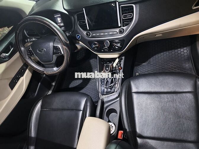 Hyundai Accent ATH 13000 km Trắng