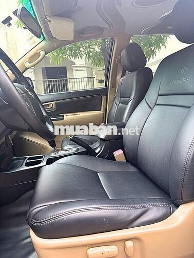 Fortuner TRD Sportivo 2.7V 4x2 - 2014 - 9 vạn km