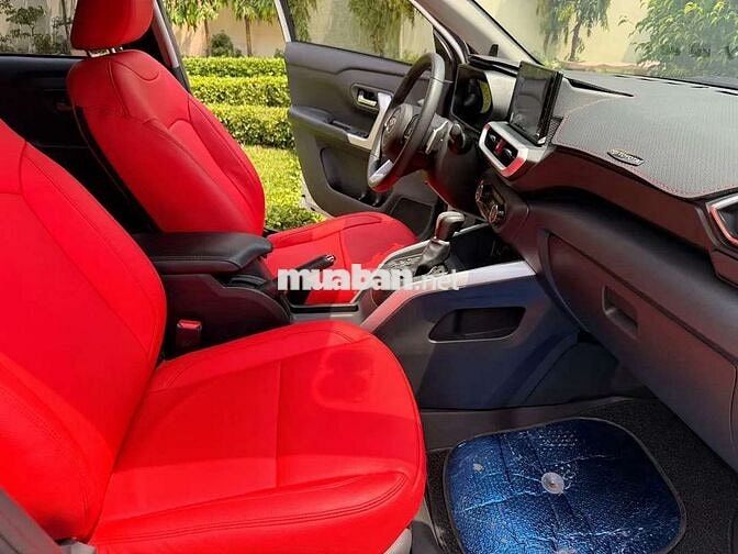 Toyota Raize Trắng 5 chỗ