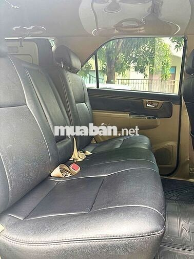 Fortuner TRD Sportivo 2.7V 4x2 - 2014 - 9 vạn km
