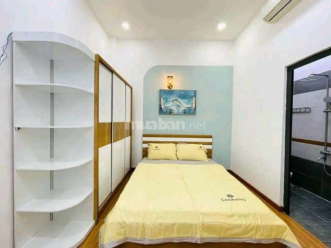 Bán nhà khu sầm uất Q10 đường Cao Thắng 31m2 1Tỷ850tr sổ hồng riêng. 