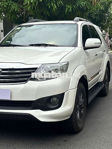 Fortuner TRD Sportivo 2.7V 4x2 - 2014 - 9 vạn km
