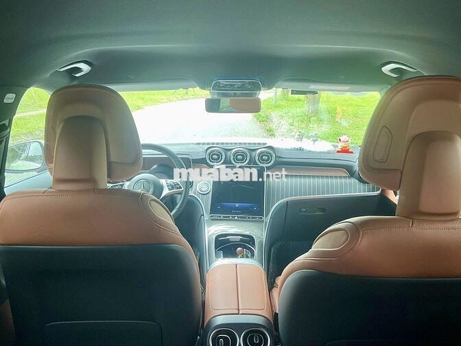 Mercedes-Benz GLC 200 4Matic 2025 Trắng