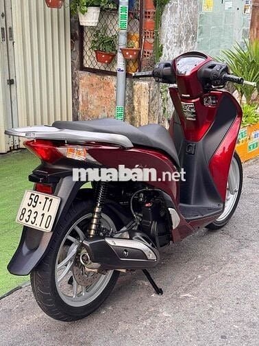 Sh150/2015 mẫu 2016 chính chủ biển sài gòn