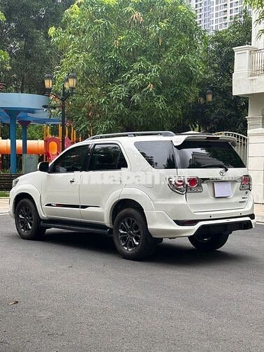 Fortuner TRD Sportivo 2.7V 4x2 - 2014 - 9 vạn km
