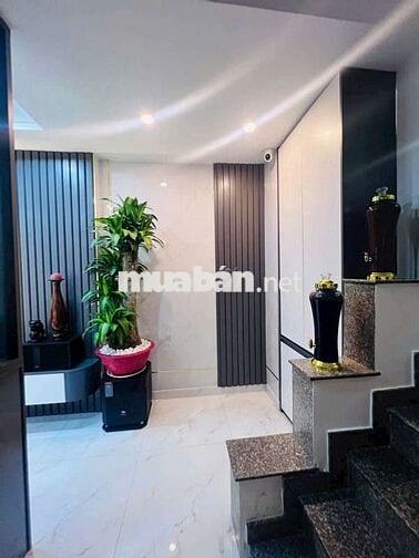 CHO THUÊ NHÀ MẲT TIỀN HẺM DS51 PHƯỜNG 14 GÒ VẤP