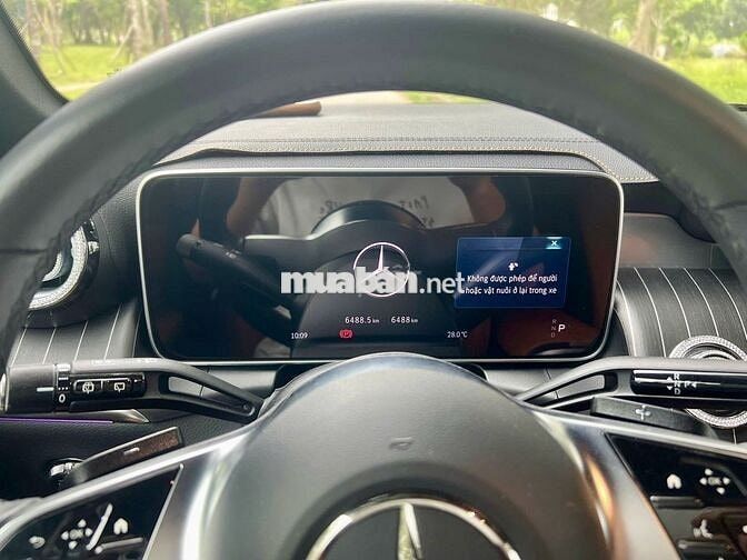 Mercedes-Benz GLC 200 4Matic 2025 Trắng