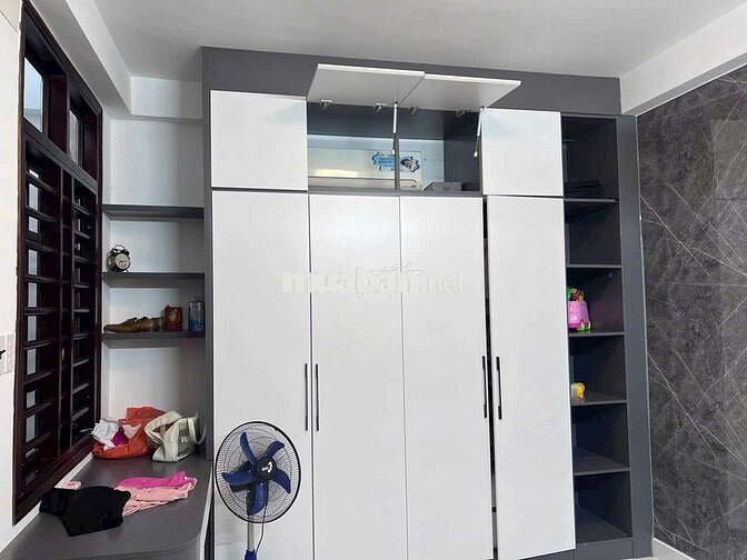 CHO THUÊ NHÀ MẲT TIỀN HẺM DS51 PHƯỜNG 14 GÒ VẤP
