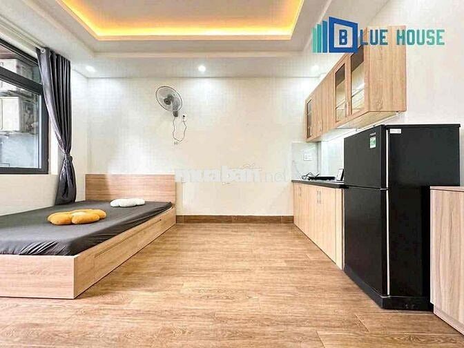 Căn Hộ Ban Công Mới Xây, 30m2, Đầy Đủ Nội Thất Ngay Nguyễn Văn Quá