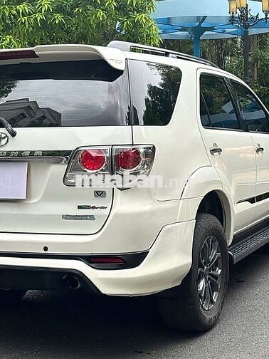 Fortuner TRD Sportivo 2.7V 4x2 - 2014 - 9 vạn km