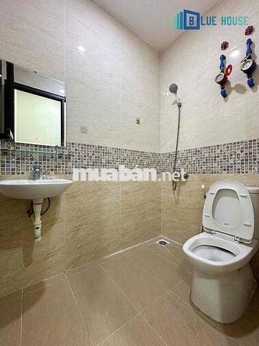 Căn Hộ Ban Công Mới Xây, 30m2, Đầy Đủ Nội Thất Ngay Nguyễn Văn Quá