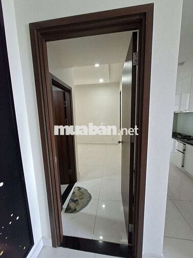 chính chủ cho thuê green river Q8 2Pn 2Wc giá 9.5tr gần full nội thất 
