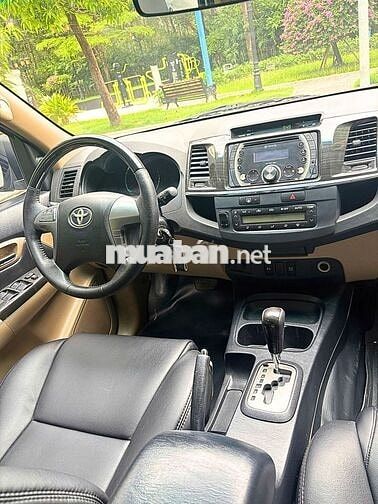 Fortuner TRD Sportivo 2.7V 4x2 - 2014 - 9 vạn km