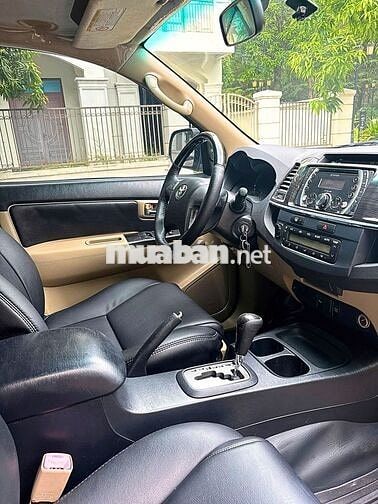 Fortuner TRD Sportivo 2.7V 4x2 - 2014 - 9 vạn km