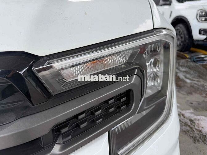 Ford Ranger XLS 2023 Trắng