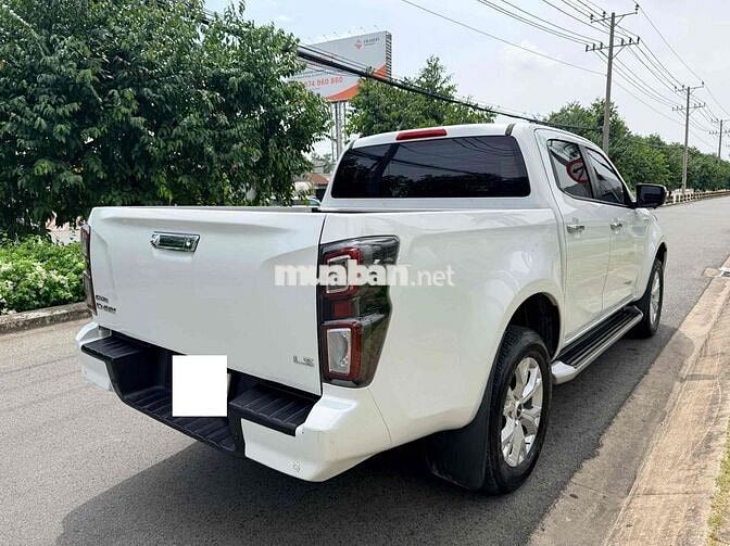 Isuzu Dmax LS 1.9L AT 2023 Nhập Khẩu 17.000km Zin