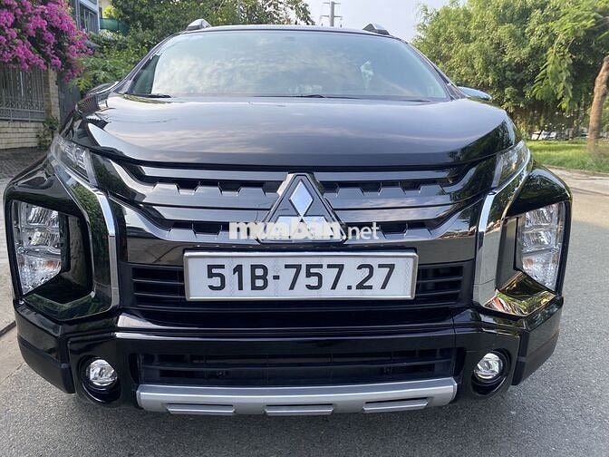 Mitsubishi Xpander Cross Đen Tự động