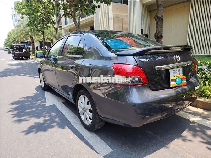 Toyota Yaris 2008 1.3 AT Xám