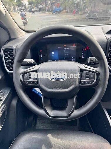 Ford Ranger XLS 2023 Trắng