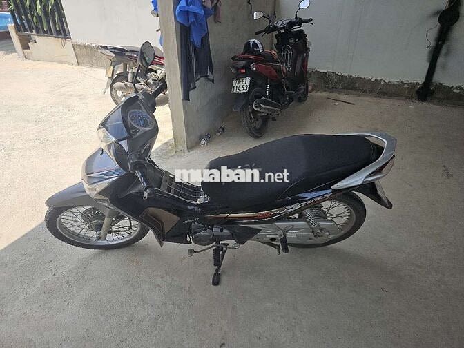 Honda Future 125cc FI Đen Bạc