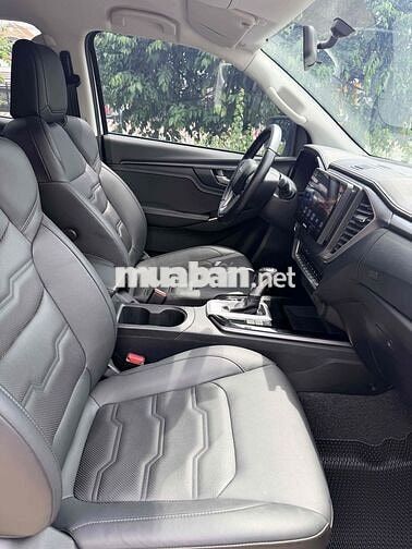 Isuzu Dmax LS 1.9L AT 2023 Nhập Khẩu 17.000km Zin
