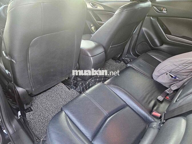 Mazda 3 Đen Tự động 2017 phah tay điện tử filip