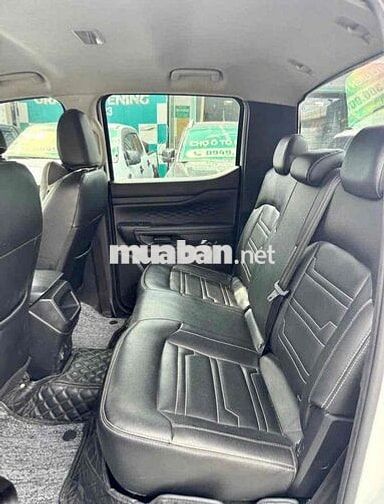 Ford Ranger XLS 2023 Trắng