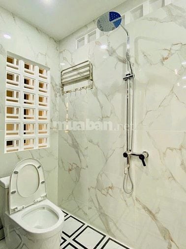 Bán nhà tặng nội thất Nguyễn Trãi P14 Q5 giá 3tỷ120tr DT 62.5m2