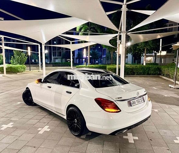 Mercedes C200 2017 Trắng