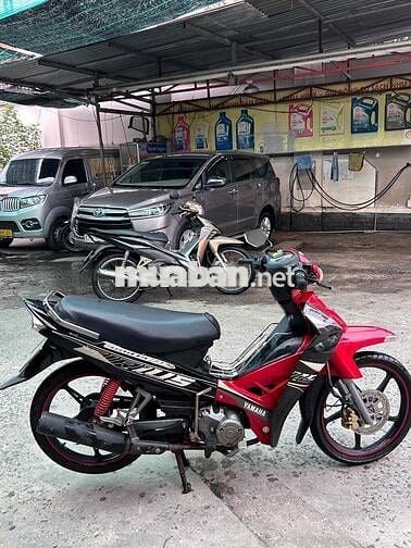 Yamaha Sirius Đỏ đen