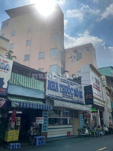 Mặt tiền 224-226 Nguyễn Duy Dương. DT 6x22m, 6 tầng. HĐT: 150tr/tháng