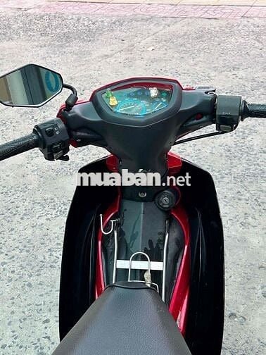 Yamaha Sirius Đỏ đen