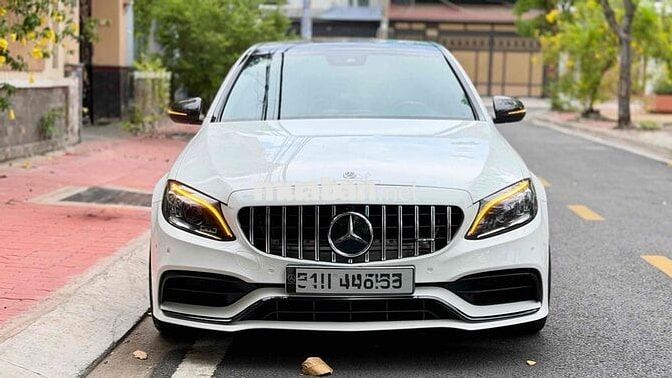 Mercedes C200 Exclusive 2019 Trắng