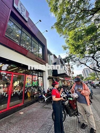 Cho thuê Mặt tiền thương hiệu Nguyễn văn cừ Q5, 4x10m, 2 tầng