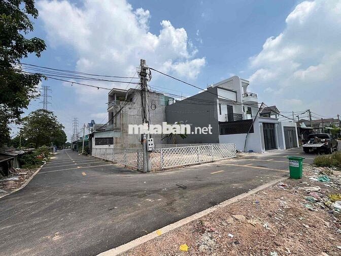 BÁN LÔ GÓC 2 MẶT TIỀN CẠNH TP MỚI BÌNH DƯƠNG
