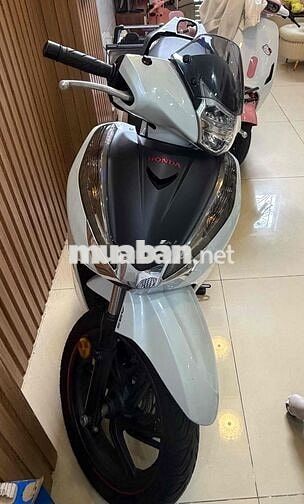 cần bán xe sh ý 300i