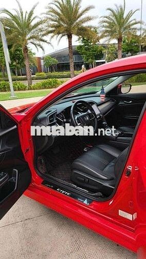 Honda Civic 2018 1.8E 52.000km Đỏ
