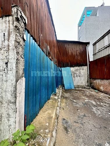 Bán đất MT Gò Ô Môi Q.7 - 13/16m x 90m chỉ 140 tỷ