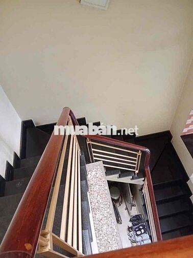 Chính Chủ cần bán nhà vào ở liền: Phạm Văn Chí, Quận 6.  ( SHR ).