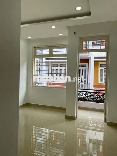 CHO THUÊ NHÀ 5PN- HẺM XE TẢI - ĐỐI DIỆN VẠN PHÚC - QL 13 - HIỆP BÌNH