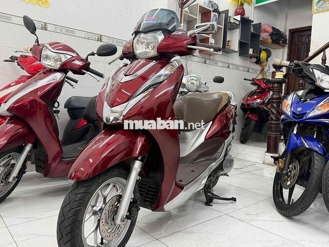 Honda Lead màu Đỏ