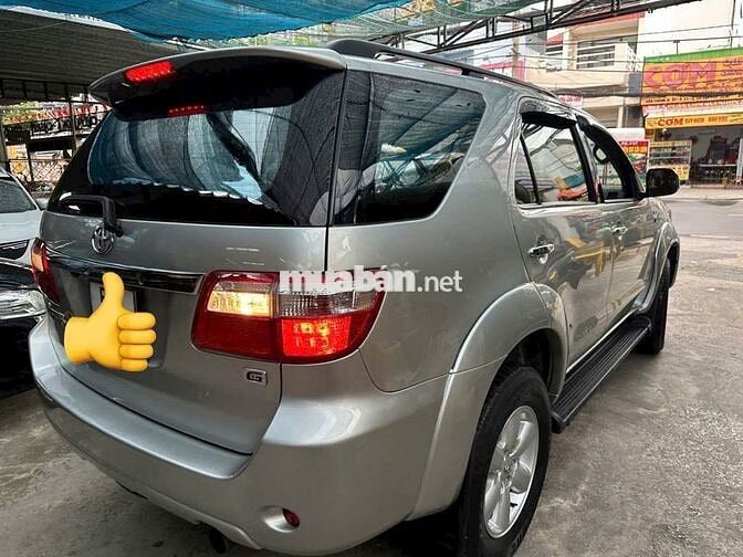 Toyota Fortuner 2009 2.5G Bạc