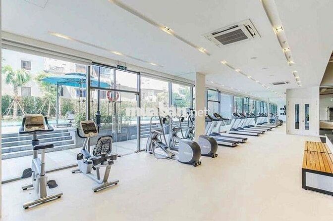 Studio full nội thất sạch đẹp y hình Botanica Premier giá 11.5tr