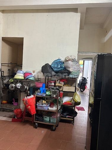 Bán nhà MT Nguyễn Trãi P.7, Quận 5, 4x13,9m