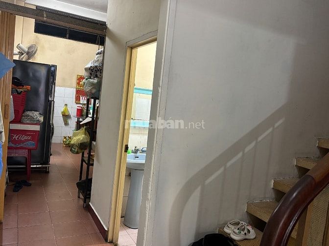Bán nhà MT Nguyễn Trãi P.7, Quận 5, 4x13,9m