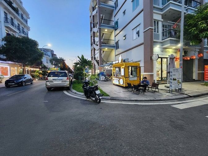  Vị trí đắc địa -  Tầng 1 KHU MỚI 5 TẦNG tại  Hoàng huy - An Đ