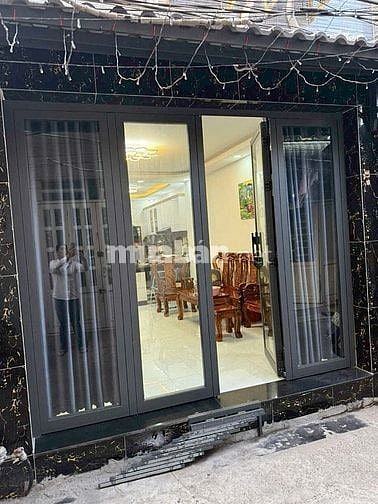 Chính Chủ Về Quê Cần Bán Nhà Quận 7, Gần Phú Mỹ Hưng, Tặng Nội Thất